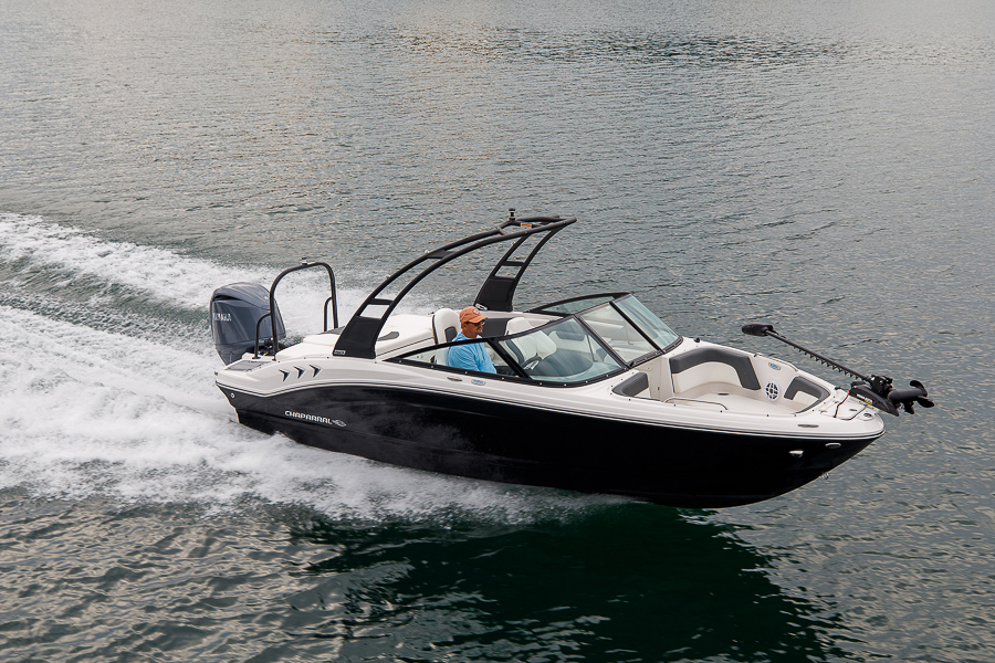 Chaparral 21 SSI OB Ski & Fish