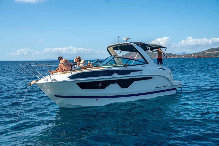 Bayliner Ciera 8