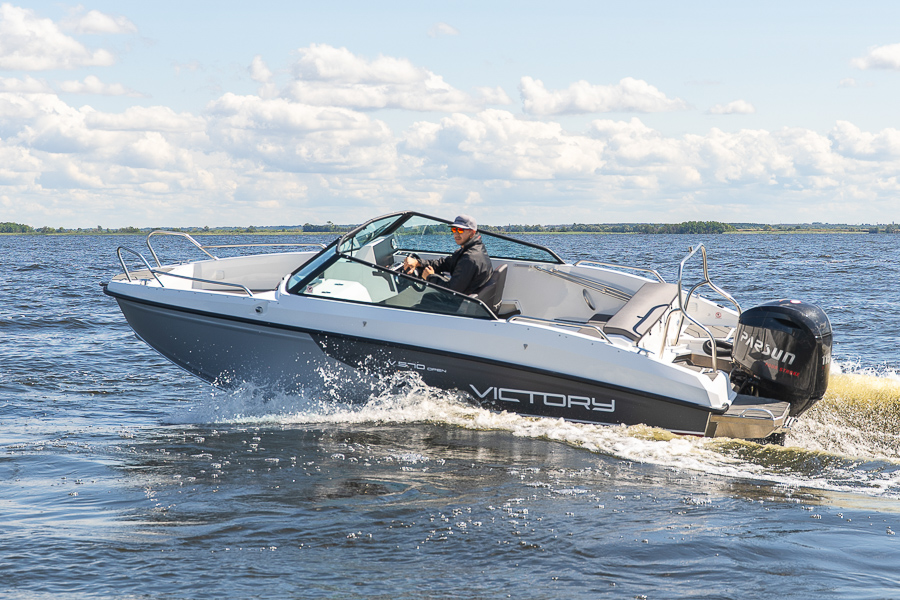 Victory 570 Open