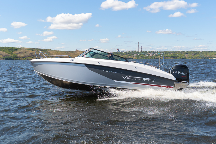 Victory 570 Open
