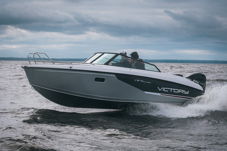 Victory 570 Cruiser