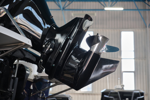 Enigma 460 BR с мотором Reef Rider 80FEL-T