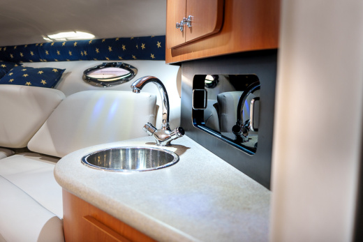 Crownline 315 SCR