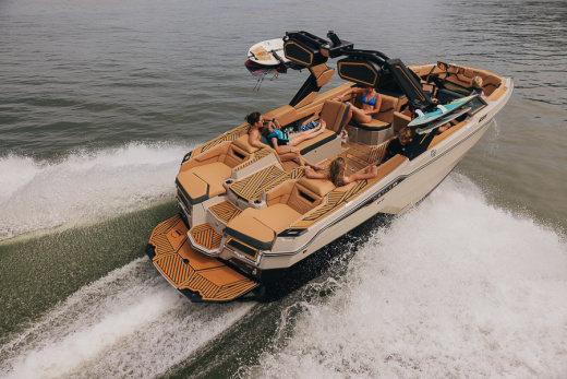 MasterCraft XSTAR 23
