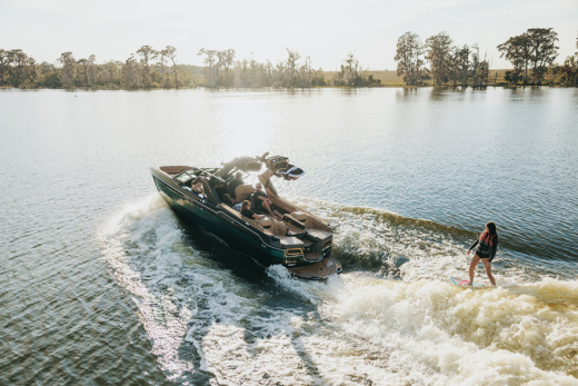 MasterCraft XSTAR 23