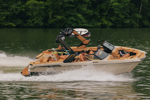 MasterCraft XSTAR 23