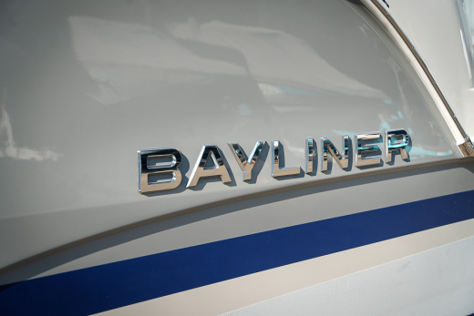 Bayliner Ciera 8