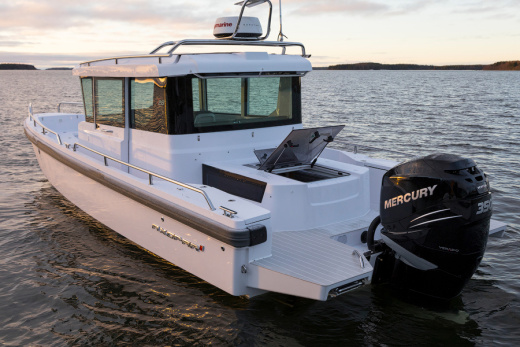 Axopar 28 Cabin