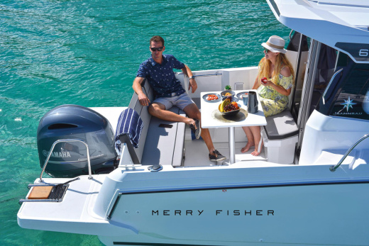 Merry Fisher 895 S2
